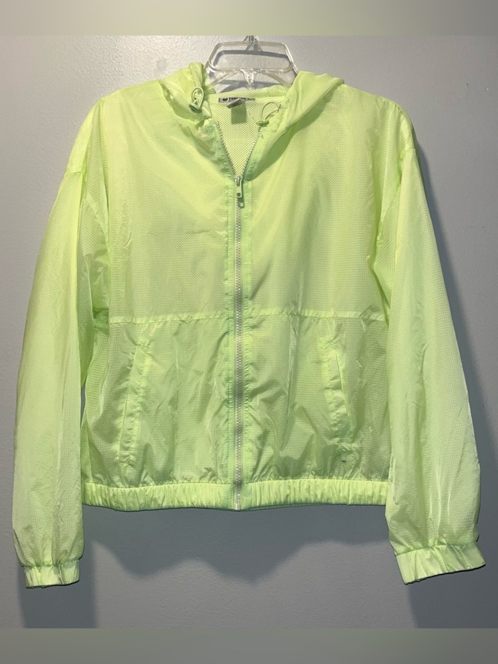 NWOT Forever 21 SIZE S Neon Yellow Hooded Windbreaker Jacket